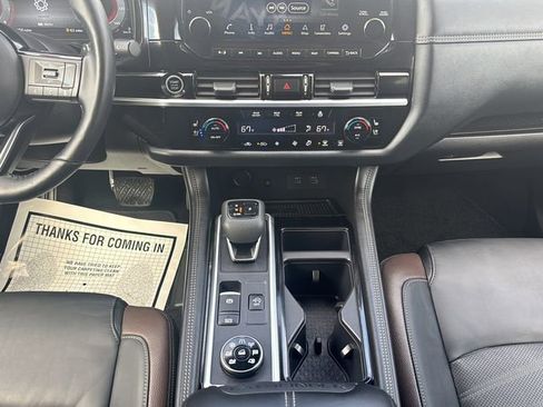 Used 2024 Nissan Pathfinder Platinum w/ Cargo Package AWD/4WD image 19
