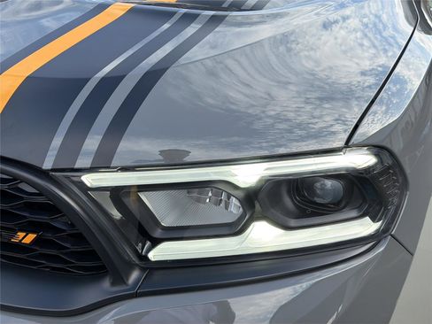 Used 2022 Dodge Durango R/T w/ Hemi Orange Plus Package image 11