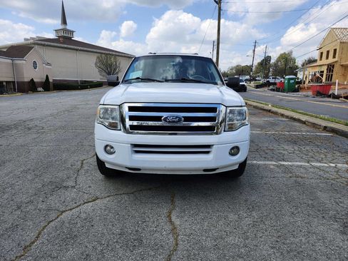 Used 2012 Ford Expedition EL XLT image 2