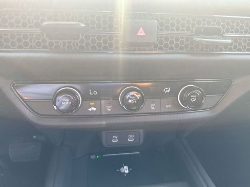 New 2026 Honda HR-V LX image 17