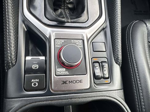 Used 2022 Subaru Forester Touring image 41