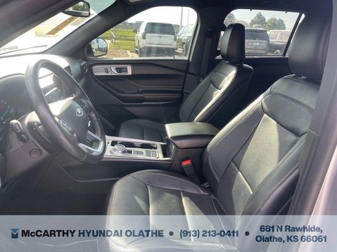 Used 2020 Ford Explorer Limited image 4