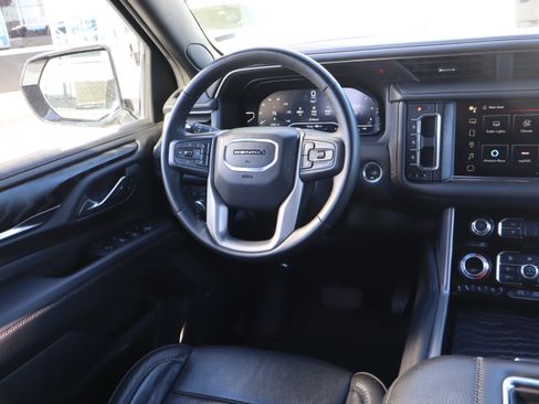 Certified 2024 GMC Yukon XL Denali image 13