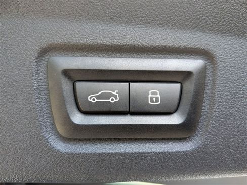 Used 2024 BMW i4 xDrive40i image 34