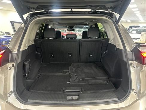 Used 2025 Nissan Rogue Platinum AWD/4WD image 19