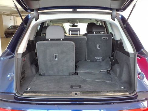 Used 2023 Audi Q7 Premium Plus w/ Premium Plus Package image 21