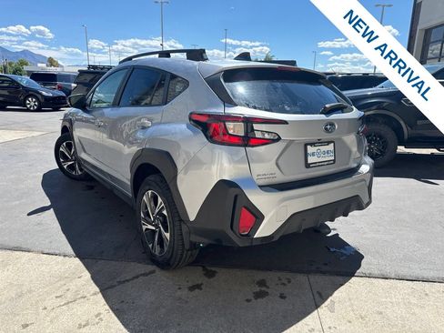 Used 2024 Subaru Crosstrek 2.0i Premium AWD/4WD image 5