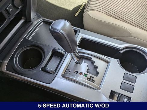 Used 2022 Toyota 4Runner SR5 RWD image 22