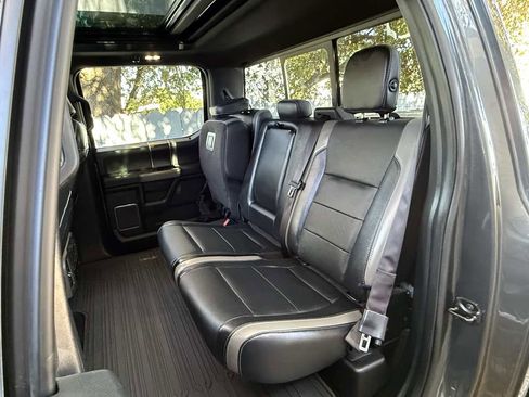 Used 2017 Ford F150 Raptor w/ Equipment Group 802A Luxury image 8