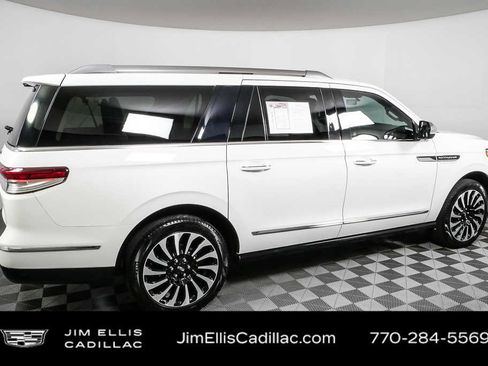 Used 2024 Lincoln Navigator L Black Label image 2
