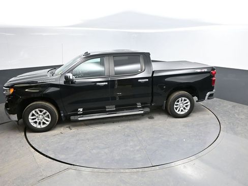 Used 2024 Chevrolet Silverado 1500 LT image 25