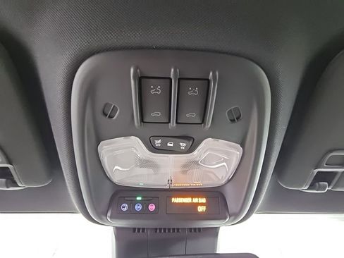 New 2026 GMC Canyon Elevation w/ Convenience Package image 23