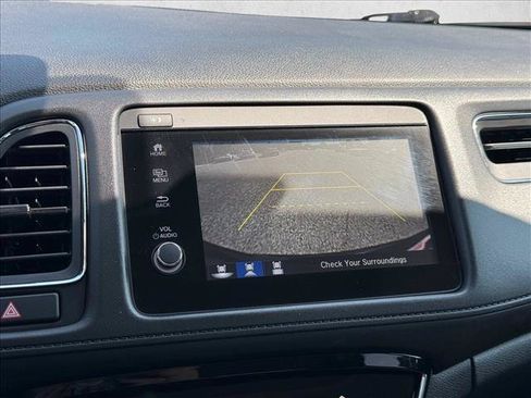 Used 2020 Honda HR-V EX image 14