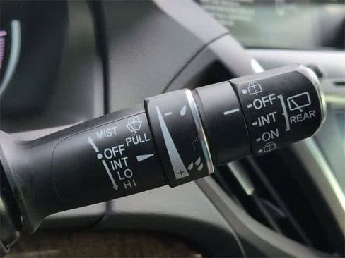 Used 2020 Acura MDX FWD image 28