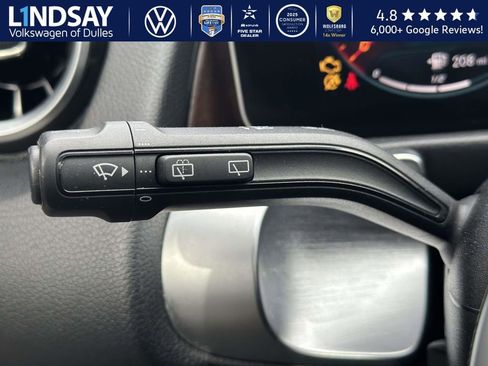 Used 2020 Mercedes-Benz GLB 250 4MATIC image 21