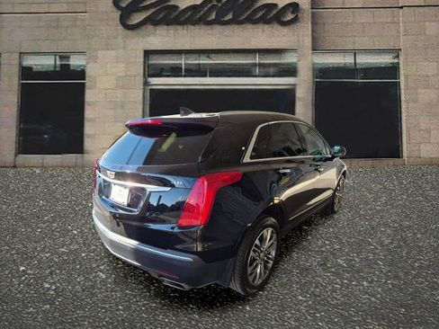 Used 2018 Cadillac XT5 Premium Luxury AWD/4WD image 5