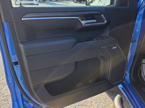 New 2025 Chevrolet Silverado 1500 LT Trail Boss w/ LT Trail Boss Premium Package AWD/4WD image 15