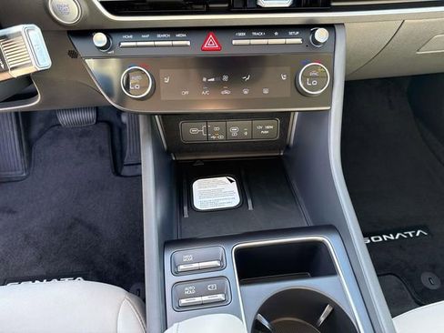 New 2026 Hyundai Sonata SEL FWD image 29
