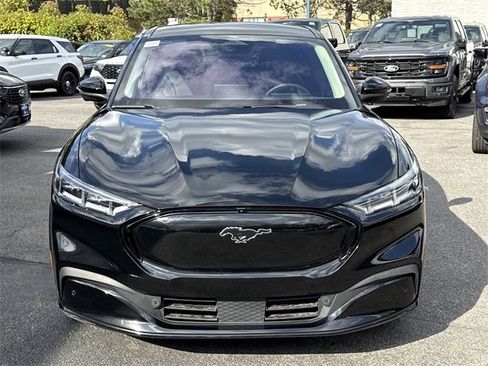 Used 2022 Ford Mustang Mach-E Premium image 2