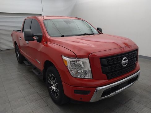 Used 2021 Nissan Titan SV w/ SV Convenience Package AWD/4WD image 13