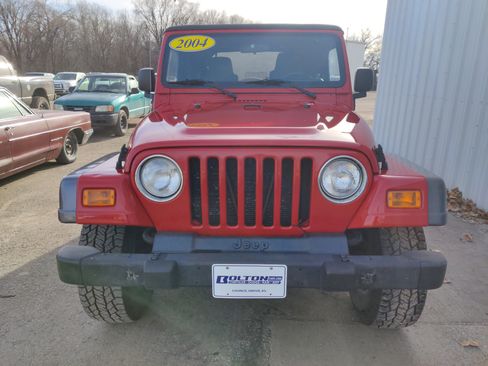 Used 2004 Jeep Wrangler X image 7