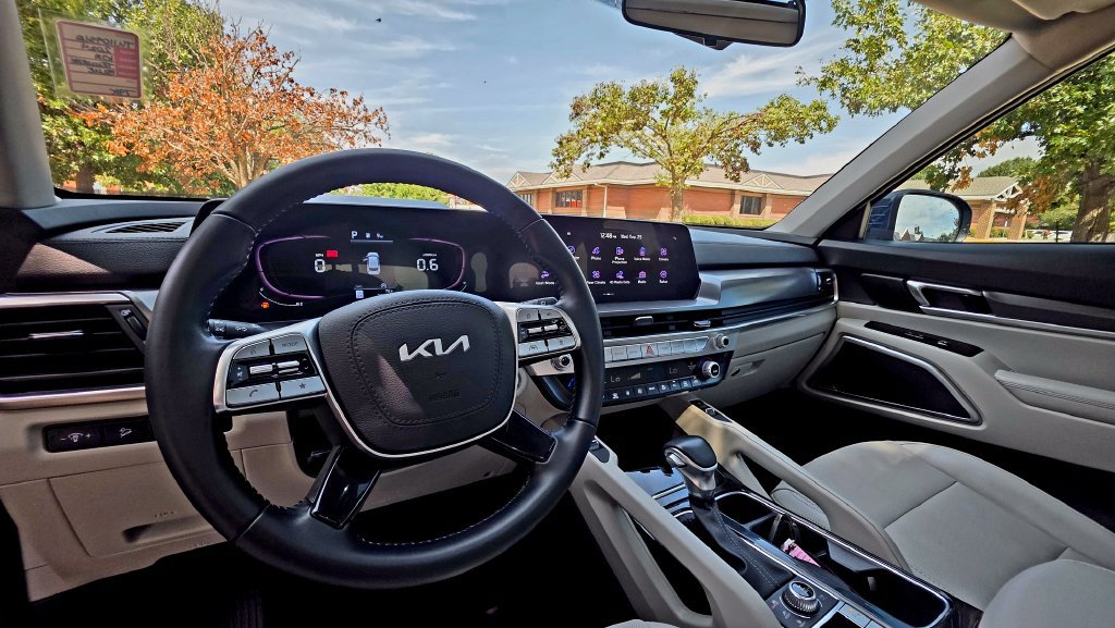 Used 2024 Kia Telluride S w/ S Sunroof Package AWD/4WD image 26