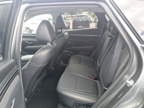 Used 2023 Hyundai Tucson Limited AWD/4WD image 34