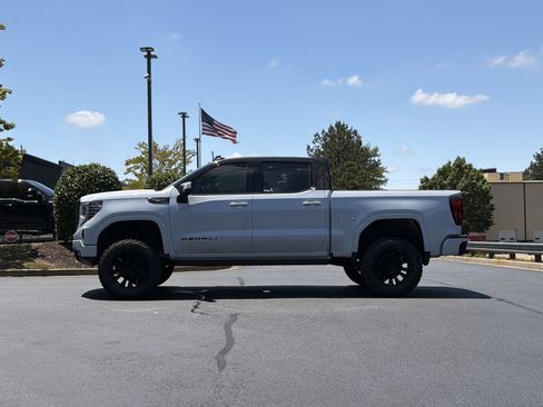 Used 2026 GMC Sierra 1500 Denali Ultimate AWD/4WD image 14