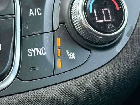 Used 2023 Chevrolet Malibu LT w/ Driver Confidence Package FWD image 29