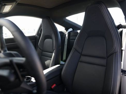 Certified 2025 Porsche 911 Carrera image 5