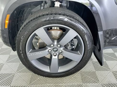Used 2024 Land Rover Defender 110 Carpathian Edition AWD/4WD image 31