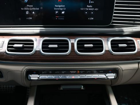 Used 2021 Mercedes-Benz GLS 63 AMG 4MATIC image 44