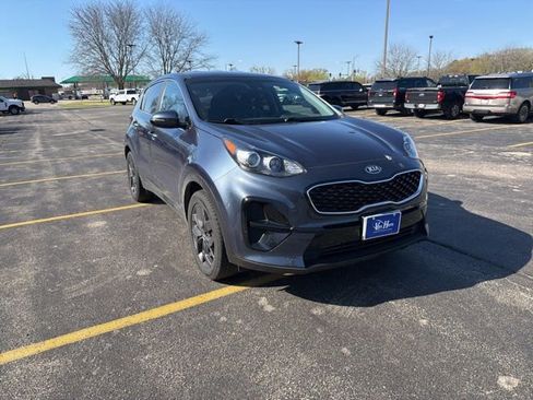 Used 2022 Kia Sportage LX w/ LX FWD Value Edition Package image 1