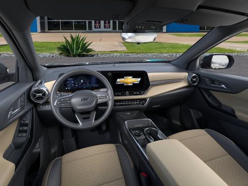 New 2027 Chevrolet Equinox ACTIV w/ Safety and Technology Package AWD/4WD image 15
