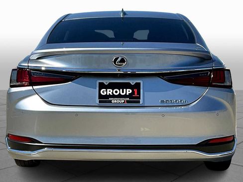 Certified 2024 Lexus ES 300h Ultra Luxury image 4