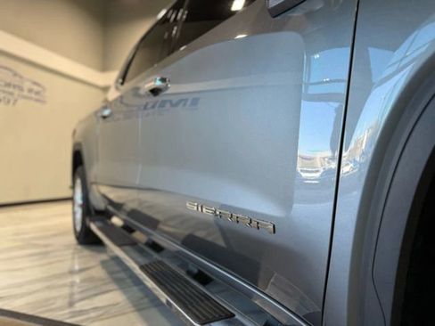 Used 2021 GMC Sierra 1500 SLT image 9