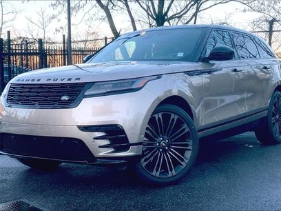 New 2026 Land Rover Range Rover Velar Dynamic SE