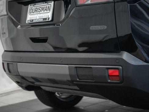 New 2026 Jeep Cherokee Overland image 9