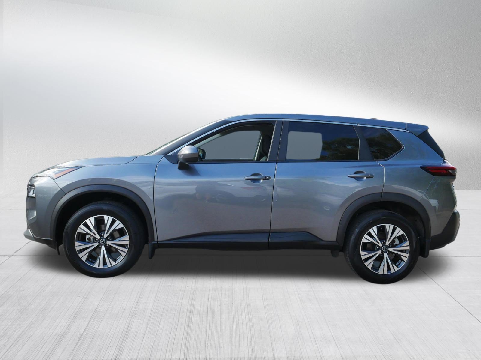 Certified 2023 Nissan Rogue SV AWD/4WD image 4
