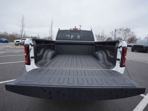 New 2026 RAM 1500 Big Horn AWD/4WD image 17