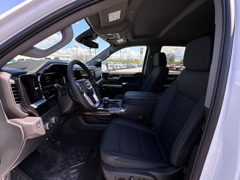 New 2026 GMC Sierra 1500 Elevation w/ Preferred Package AWD/4WD image 15