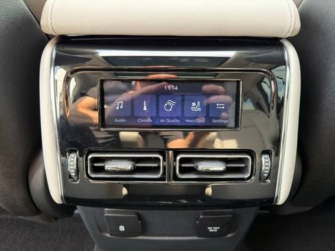 Used 2025 Lincoln Aviator Reserve w/ Equipment Group 201A AWD/4WD image 20