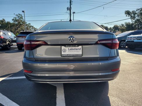 Used 2021 Volkswagen Jetta SE image 7