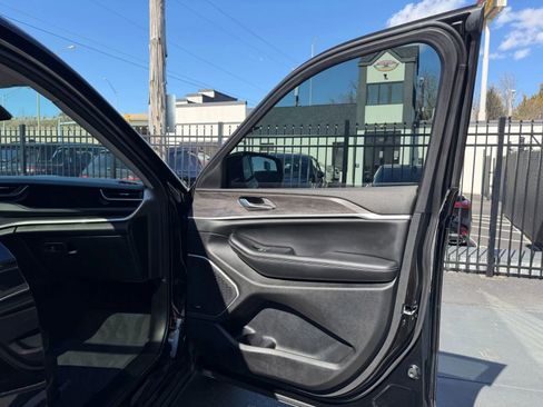 Used 2022 Jeep Grand Cherokee Limited 4xe image 26