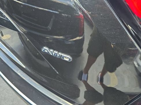 Used 2019 Nissan Murano S w/ Cargo Package AWD/4WD image 6