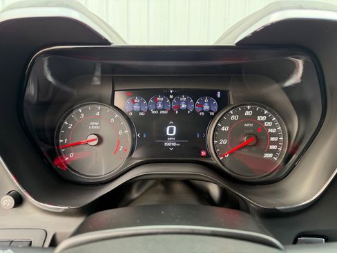 Used 2019 Chevrolet Camaro ZL1 RWD image 14