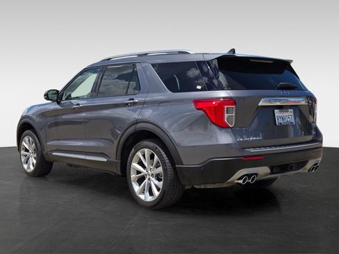 Used 2021 Ford Explorer Platinum w/ Equipment Group 601A AWD/4WD image 6