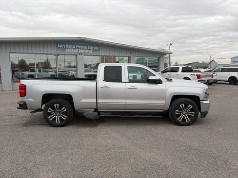 Used 2019 Chevrolet Silverado 1500 LT image 7