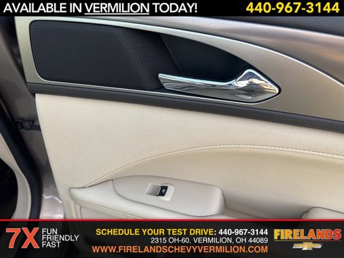 Used 2018 Lincoln MKZ Premiere image 31