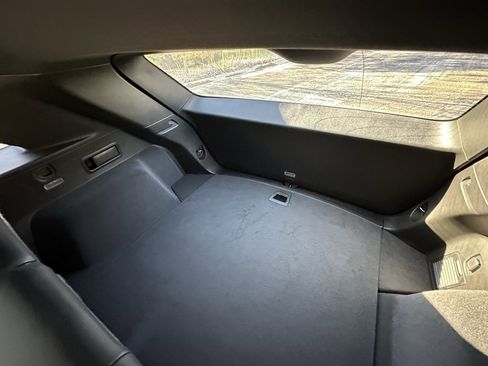 New 2026 Cadillac XT5 Luxury image 19